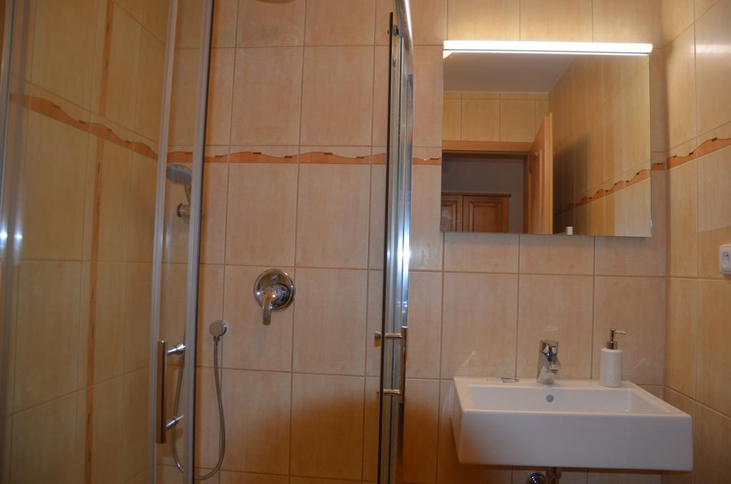 Haus Tolstejn Apartment Jiřetín pod Jedlovou Екстериор снимка
