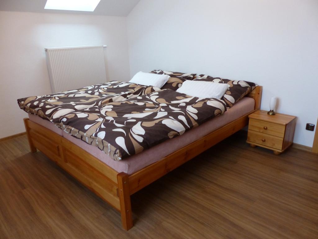 Haus Tolstejn Apartment Jiřetín pod Jedlovou Екстериор снимка